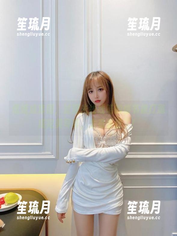 信纸成套图，过期米线线喵的情书被打造成完美写真，太有喜感了！