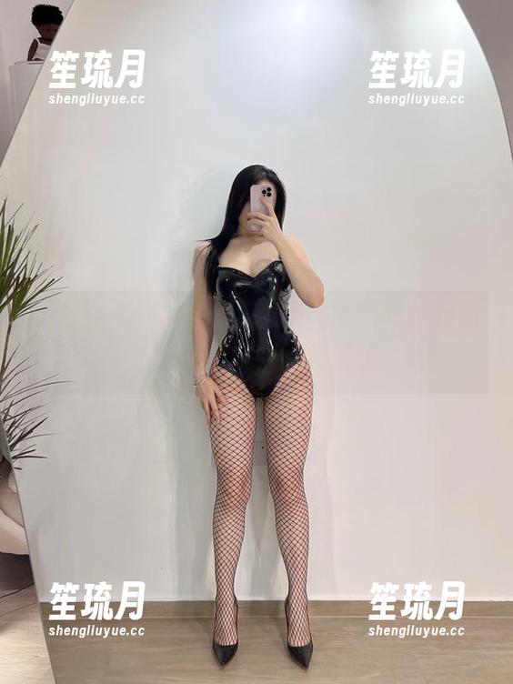 微密圈 - 作品中隐藏的万圣节“铁锤姐姐”，简直让人又爱又恨