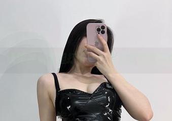 微密圈 – 铁锤姐姐大胆打卡——兔女郎写真等你来下载