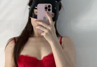 微密圈 – 铁锤姐姐首组嘉宾？资源一应俱全，不看会后悔哦！
