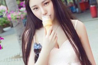青豆客 – 晓艾fafa的泳装图册，今年的最划算的“水”辣无疑！