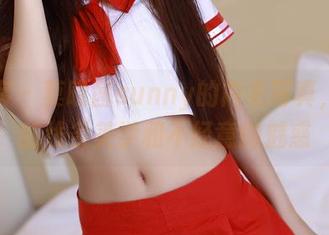 青豆客 – 莫晓茜sunny的内衣写真，精选的线条美学和不经意的魅惑