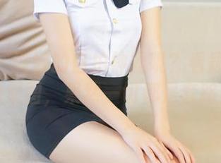青豆客 – 说好的自拍神器呢？看颖莹儿YY的原图，果然一切都是套路！
