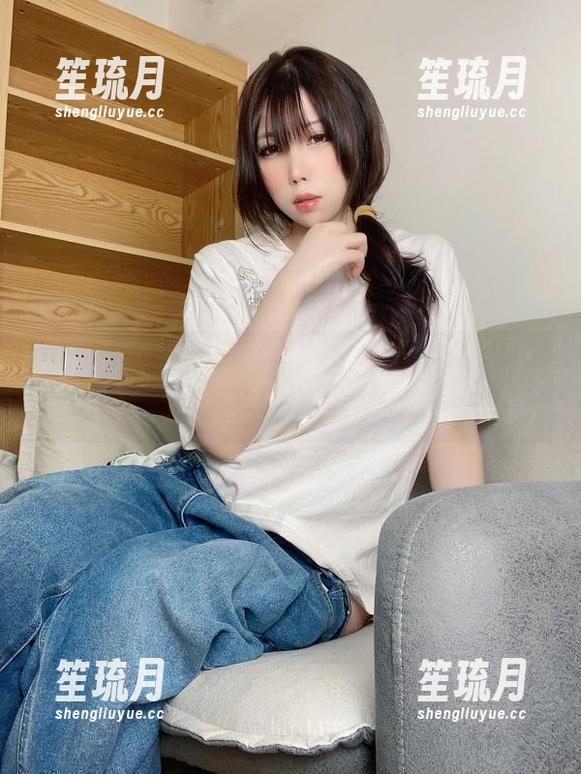 鹿野希的写真更新，让金的纱衣谈恋爱似的诱惑你！