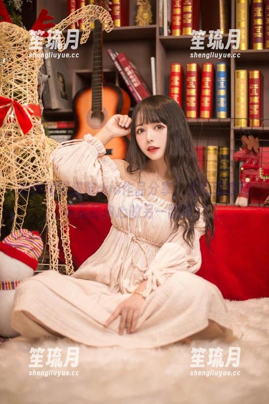 最新的黑猫猫ovo作品分享，兔女郎难道真是我内心的另一面吗？
